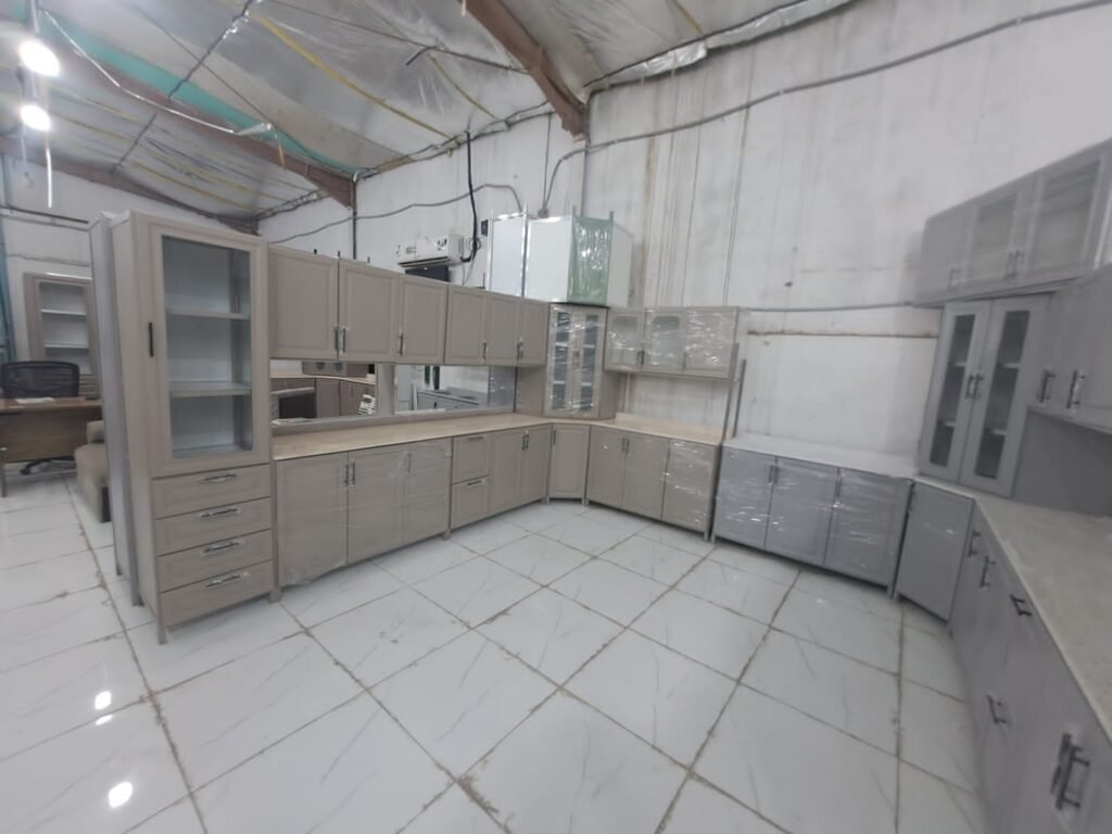 مطابخ ألمنيوم حديثة | تصاميم عصرية وجودة عالية