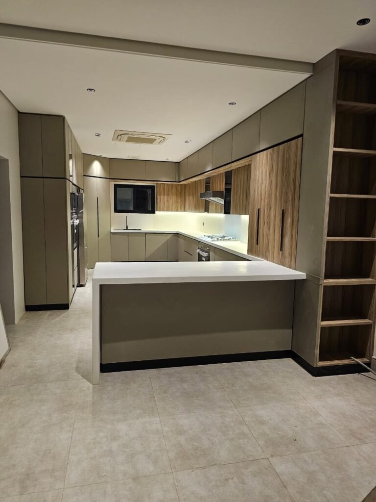 تفصيل مطابخ فنية في الرياض | تصميمات مبتكرة ومواد متطورة